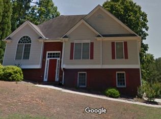 39 Planters Dr, Cartersville, GA 30120