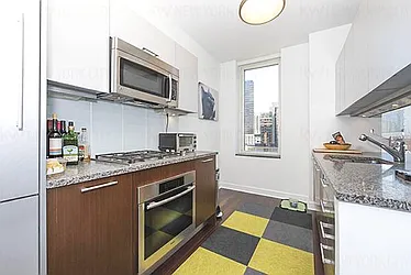 Rented by Enny Property LLC