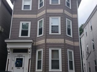 642 E 7th St, South Boston, MA 02127
