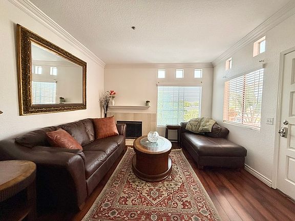 2nd image of 221 Donax Ave Unit 2