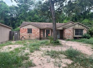 34803 High Oak Ln, Pinehurst, TX 77362