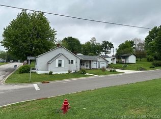 801 N College Avenue, Salem, IN 47167