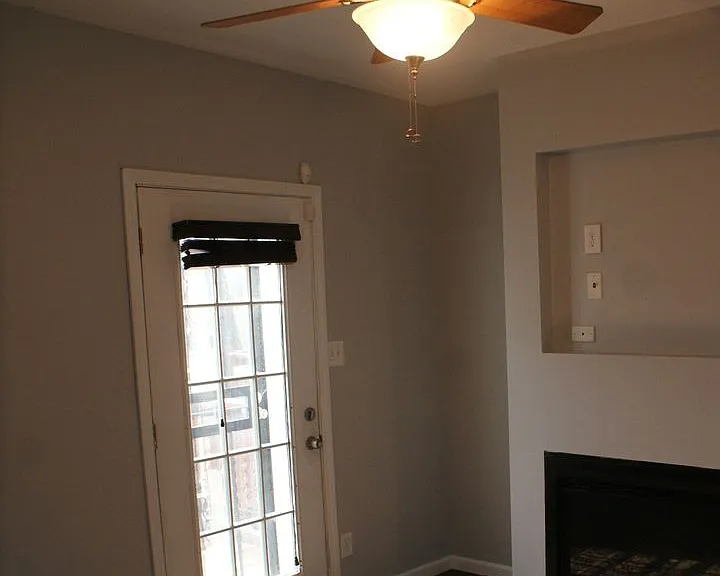 4158 W Pine Blvd — Photo 9