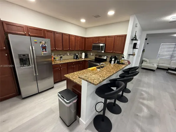 9350 SW 171st Ct #0, Miami, FL 33196