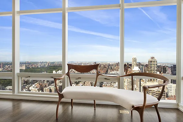 Sold by Nest Seekers International | media 2