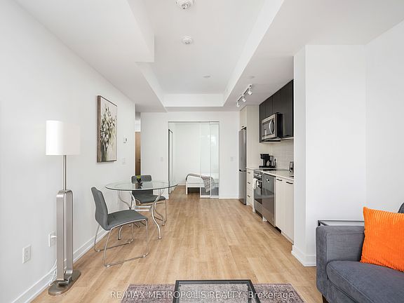 5th image of 2300 Saint Clair Ave W #407