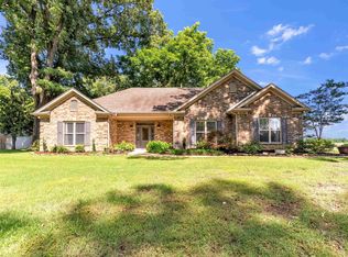 6270 W Amherst Rd, Millington, TN 38053