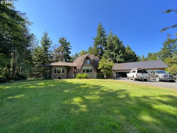 59044 Seven Devils Rd, Bandon, OR 97411