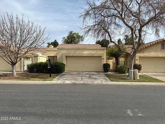 2nd image of 8919 S Lori Ln
