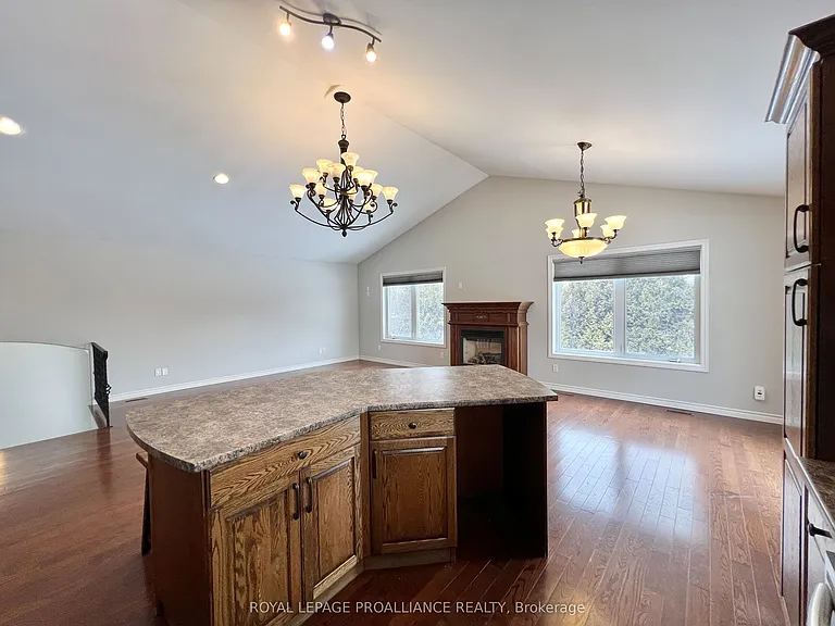 500 Boulton Rd — Photo 12