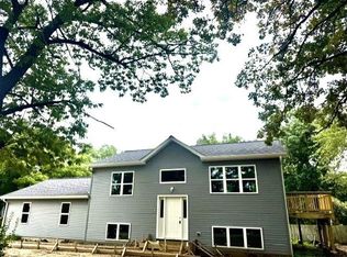 12507 240th Ave, Trevor, WI 53179