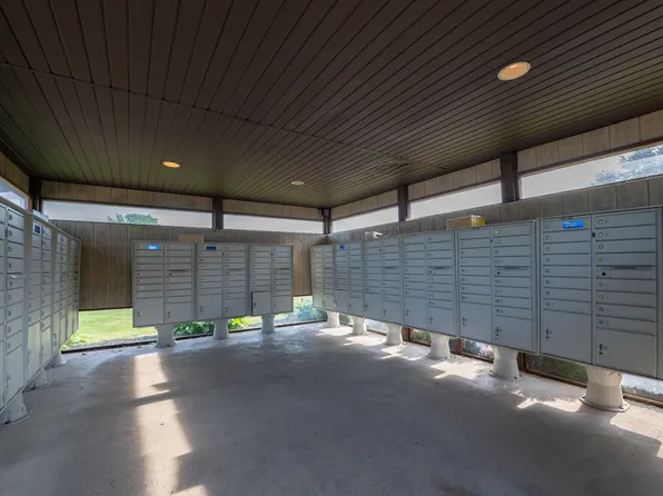 Oak Island Village, 16430 Park Lake Rd, East Lansing, MI 48823