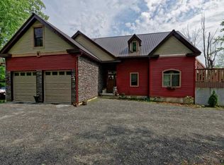 16 Curtain Ave, Mayfield, NY 12117