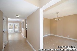 5th image of 2219 Shady Rock Cir