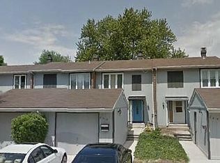 250 Laurel Ln, Bloomingdale, IL 60108