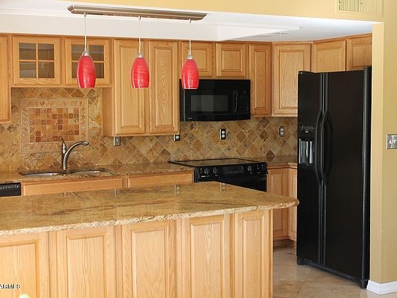 4th image of 10634 N 44th Ct