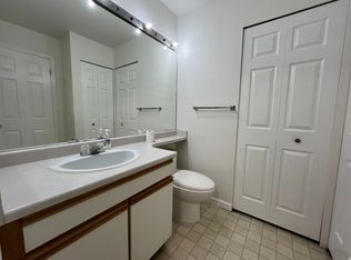 5025 Sanders St #114, Burnaby, BC V5H 1S8