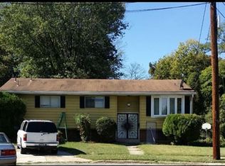 6400 Cabin Branch Ct, Capitol Heights, MD 20743