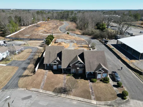 1284 Stadium Dr NE, Cullman, AL 35055