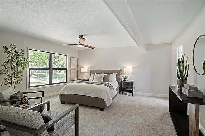 9136 Grant Ln — Photo 12