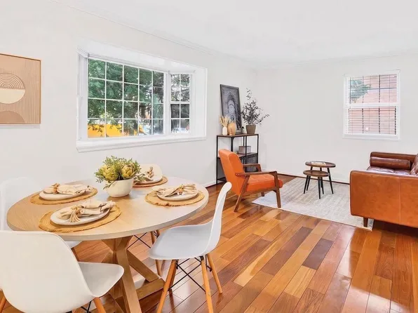 2912 Peyton Randolph Dr APT 101, Falls Church, VA 22044