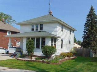 208 Park St, Sheboygan Falls, WI 53085