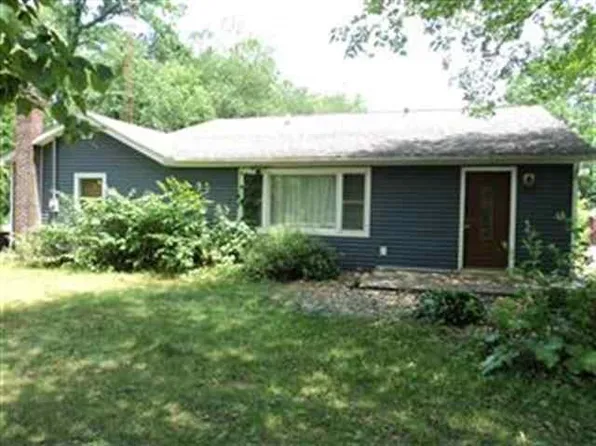 7951 Weeks Rd, Horton, MI 49246