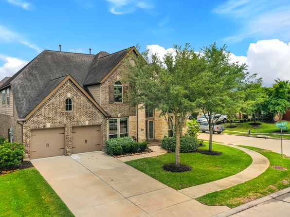 3505 Harvest Moon Ln