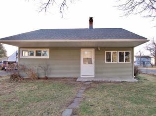 70 Lucerne Rd, Springfield, MA 01119