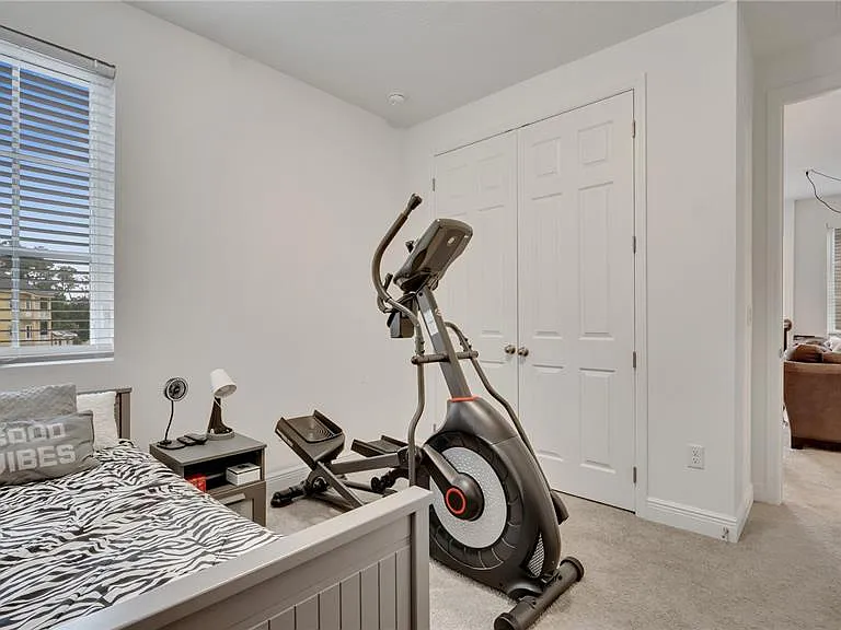 2069 Celebration Blvd — Photo 42
