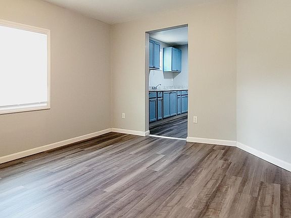 5th image of 1145 Rosehill Dr