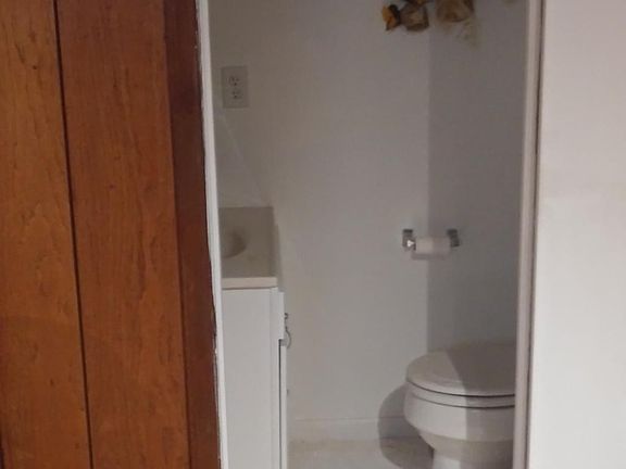 3rd image of 14 Glazebrook Ct