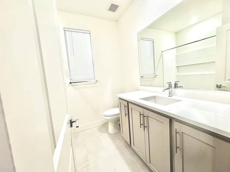 7253 Vinny Pl — Photo 10