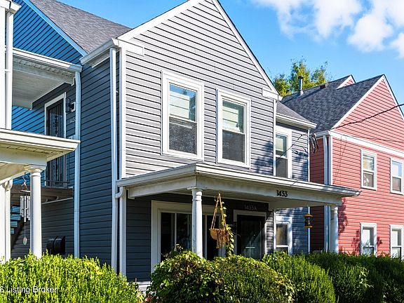 4th image of 1433 E Breckinridge St #B