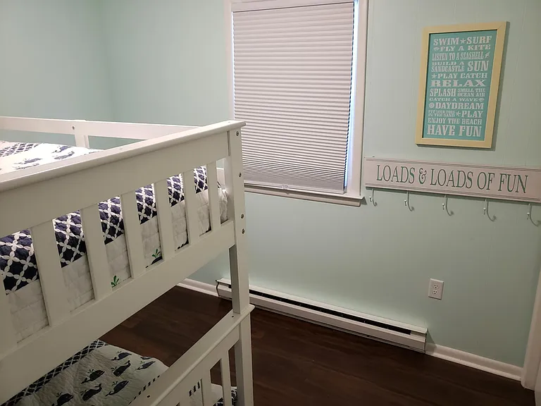 1250 Bay Ave #2 — Photo 5