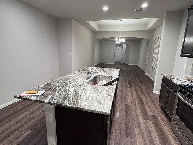 460 Long Beach Bay Dr — Photo 4
