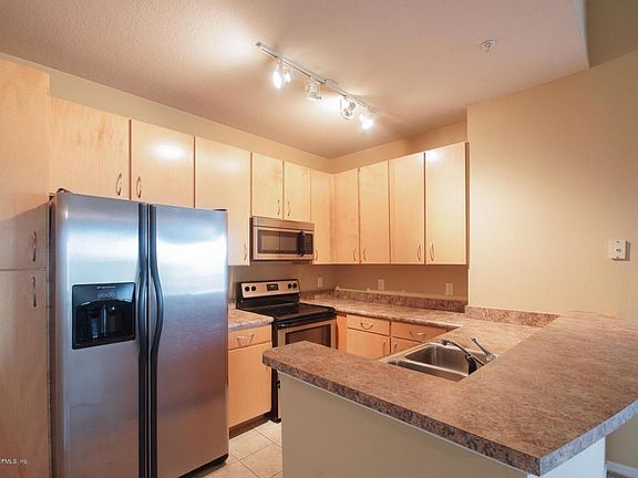 12700BartramTrails
