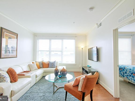 5th image of 815 N Patrick St Unit 411