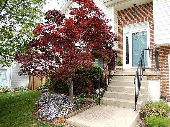 2nd image of 2902 Woodway Pl
