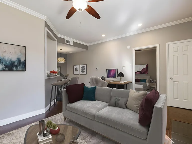 5757 E University Blvd #22B — Photo 4
