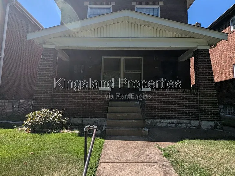 5707 Dewey Ave #1F — Photo 1