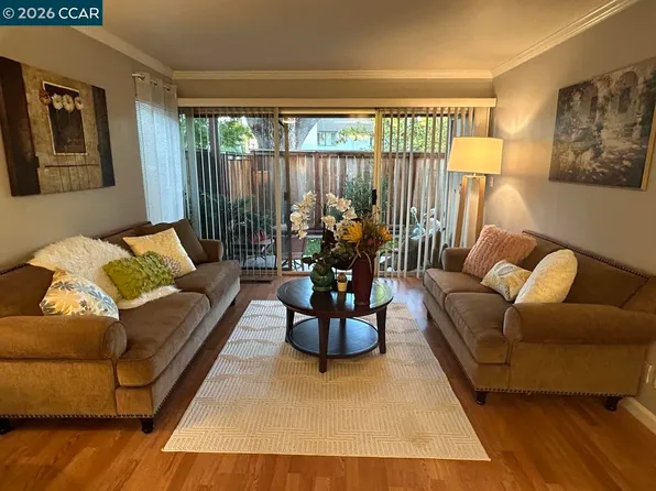 34 Massolo Dr APT B, Pleasant Hill, CA 94523