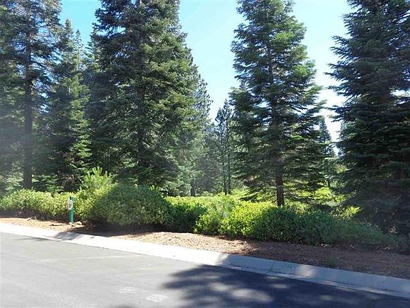 5th image of 143 Fox Pine Dr
