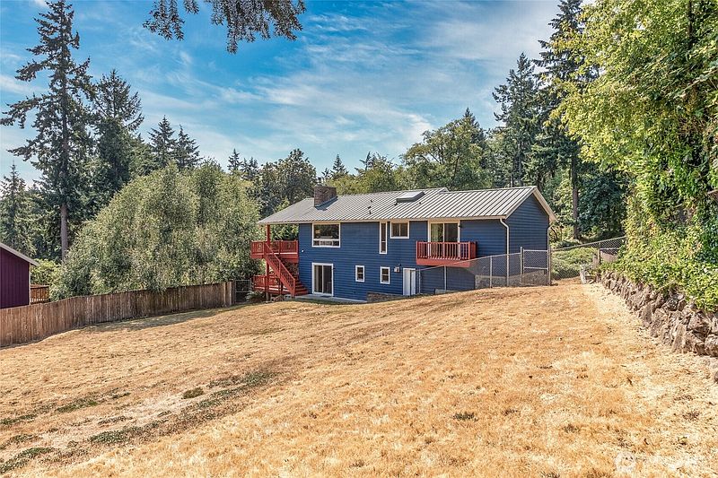 4th image of 10514 SW 110th Street