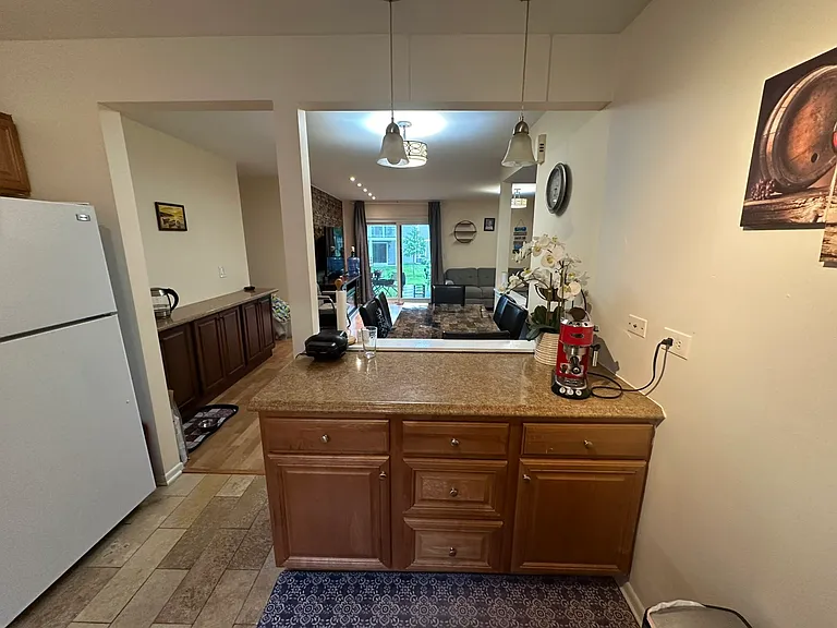 947 Manchester Cir #947 — Photo 11