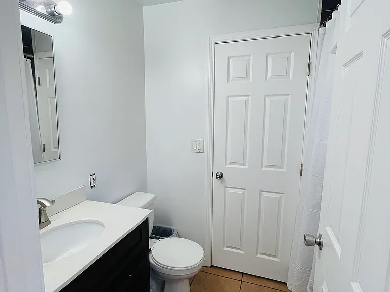 215 E Connecticut Ave #215 — Photo 24