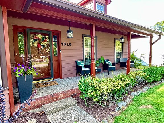 5th image of 1828 Arboro Pl