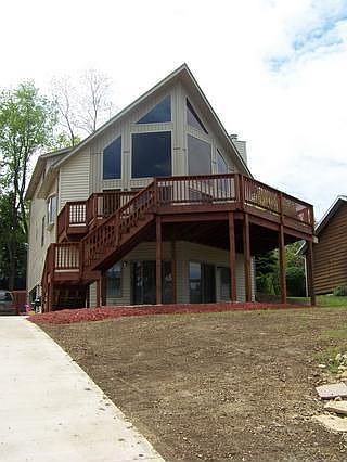 2nd image of 403 Baldwin Dr