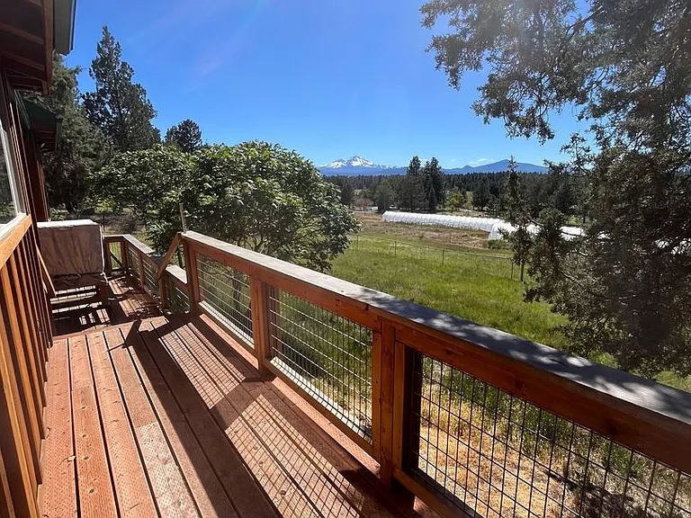 69196 Hurtley Ranch Rd — Photo 33