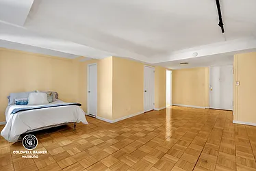 Sold by Coldwell Banker Warburg